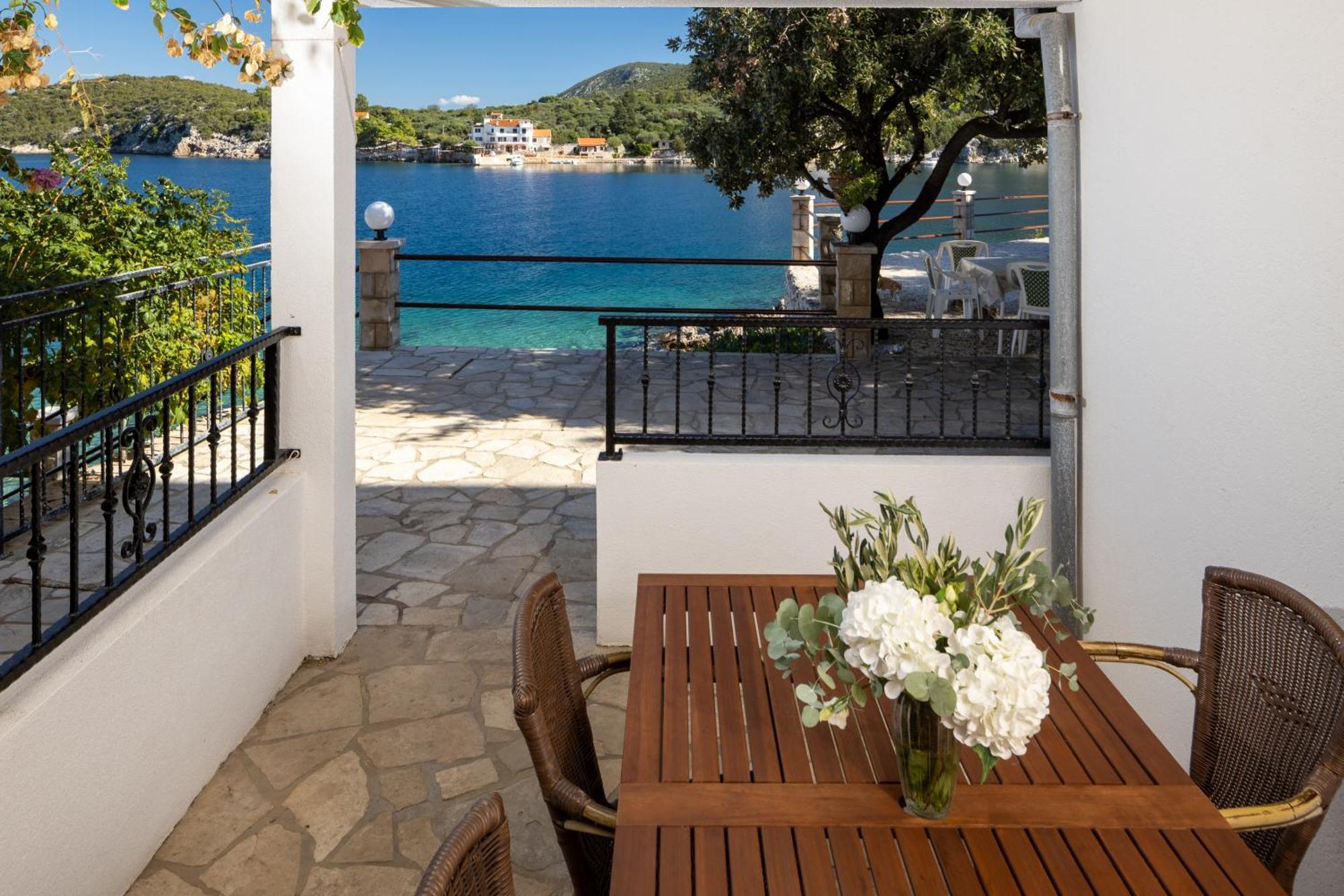 Apartmani Nikola Zastrazisce Luaran gambar