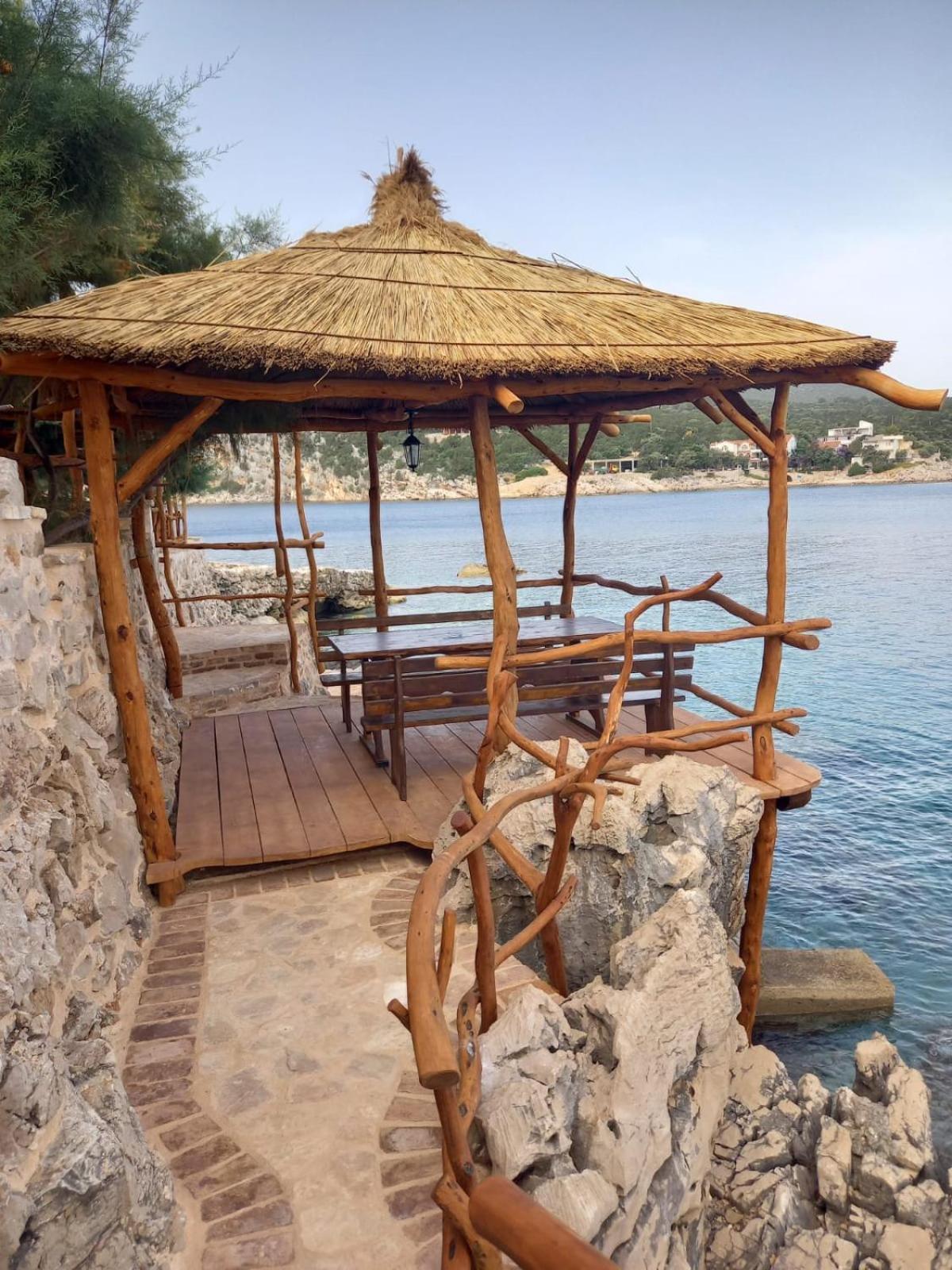 Apartmani Nikola Zastrazisce Luaran gambar