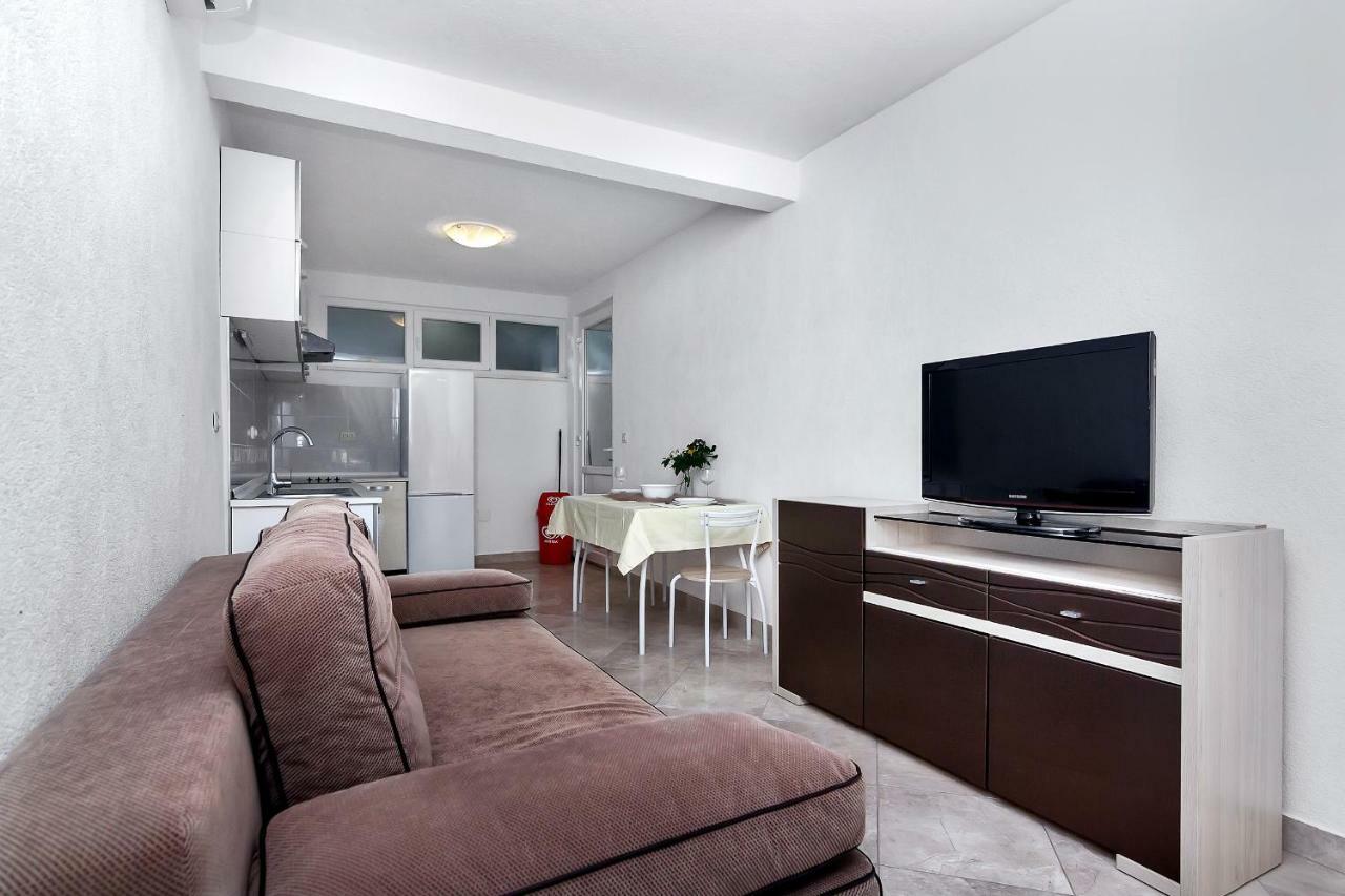 Apartmani Nikola Zastrazisce Luaran gambar