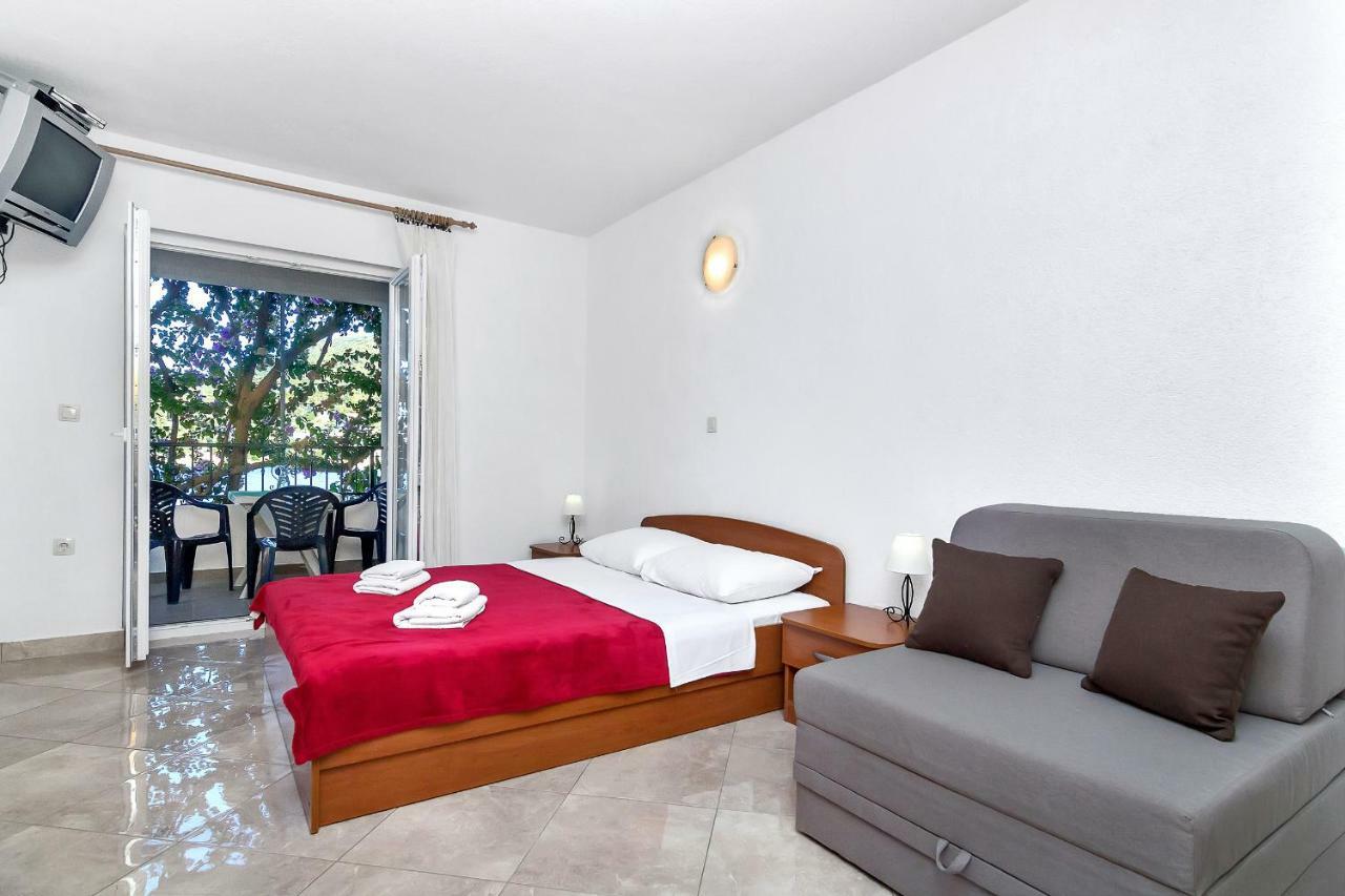 Apartmani Nikola Zastrazisce Luaran gambar